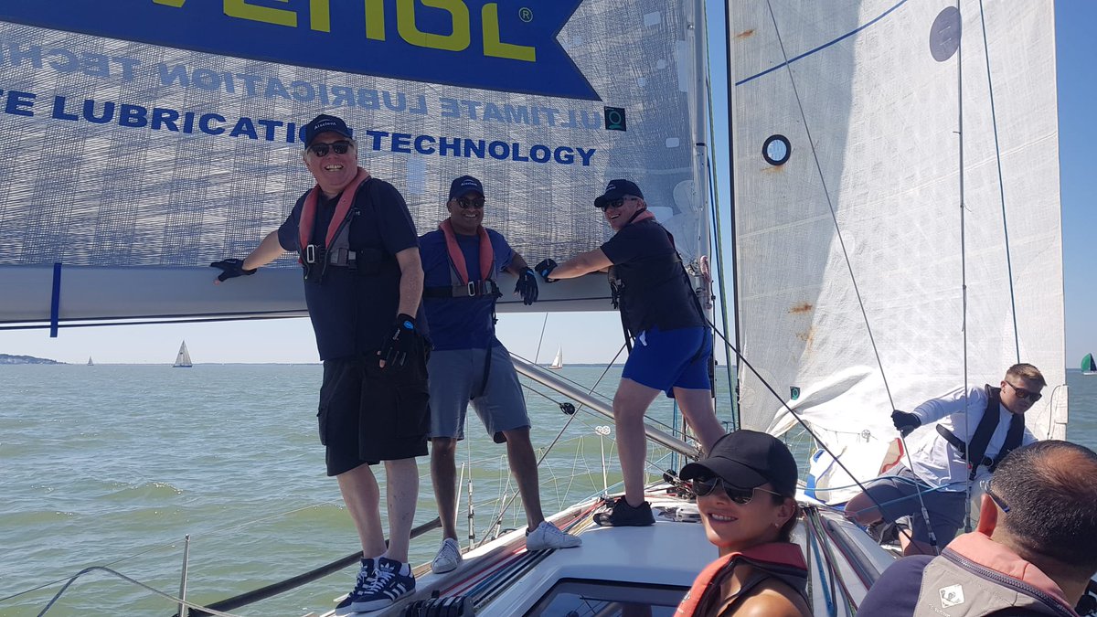Alscient's tweet photo. ☀️⛵️ Day 2 of the Salesforce Regatta ⛵️☀️

Team Alscient has set sail again for the final day of the #salesforce  Regatta challenge.  Another glorious day &amp; perfect conditions.

🏆 Good luck Lee, Will, Marcelo and Mark, bring home the trophy! 🏆

#SalesforcePartner #Teamwork https://t.co/EjChj1G6up