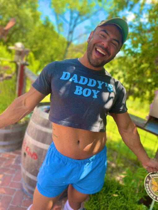 If you haven&rsquo;t subscribed to my https://t.co/iVNHrSLMEo check it out and release some tension 🤤🍆💦 https://t<a href="/tag/humpday"class="tags"><span>#humpday</span></a>
