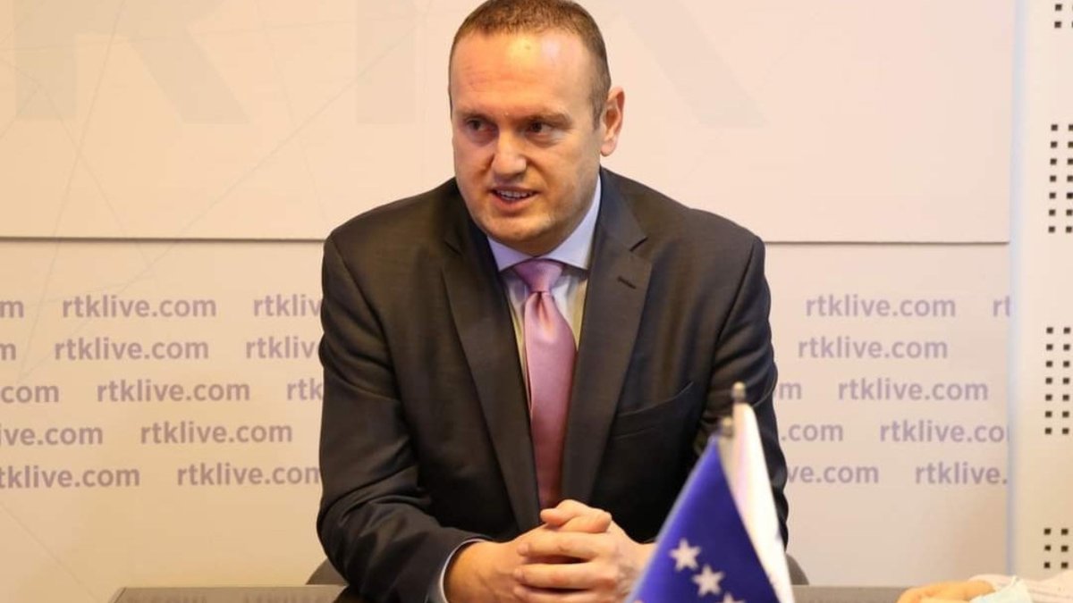 Congratulations to Shkumbin Ahmetxhekaj newly elected Director General of RTK <a href="/rtklivecom/">RTK - Radio and Television of Kosovo</a> in Kosovo

Shkumbin is an award-winning journalist with more than 15 years experience in current affairs and international news

Read more ➡️ bit.ly/DG_RTK

#PublicServiceMedia