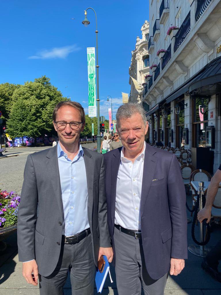 Encouraging breakfast with Nobel laureate and former Colombian president Santos <a href="/JuanManSantos/">Juan Manuel Santos</a> discussed prospects for sustainable peace and prosperity in Colombia and the region. As a guarantor country, Norway appreciates its close ties to Colombia.