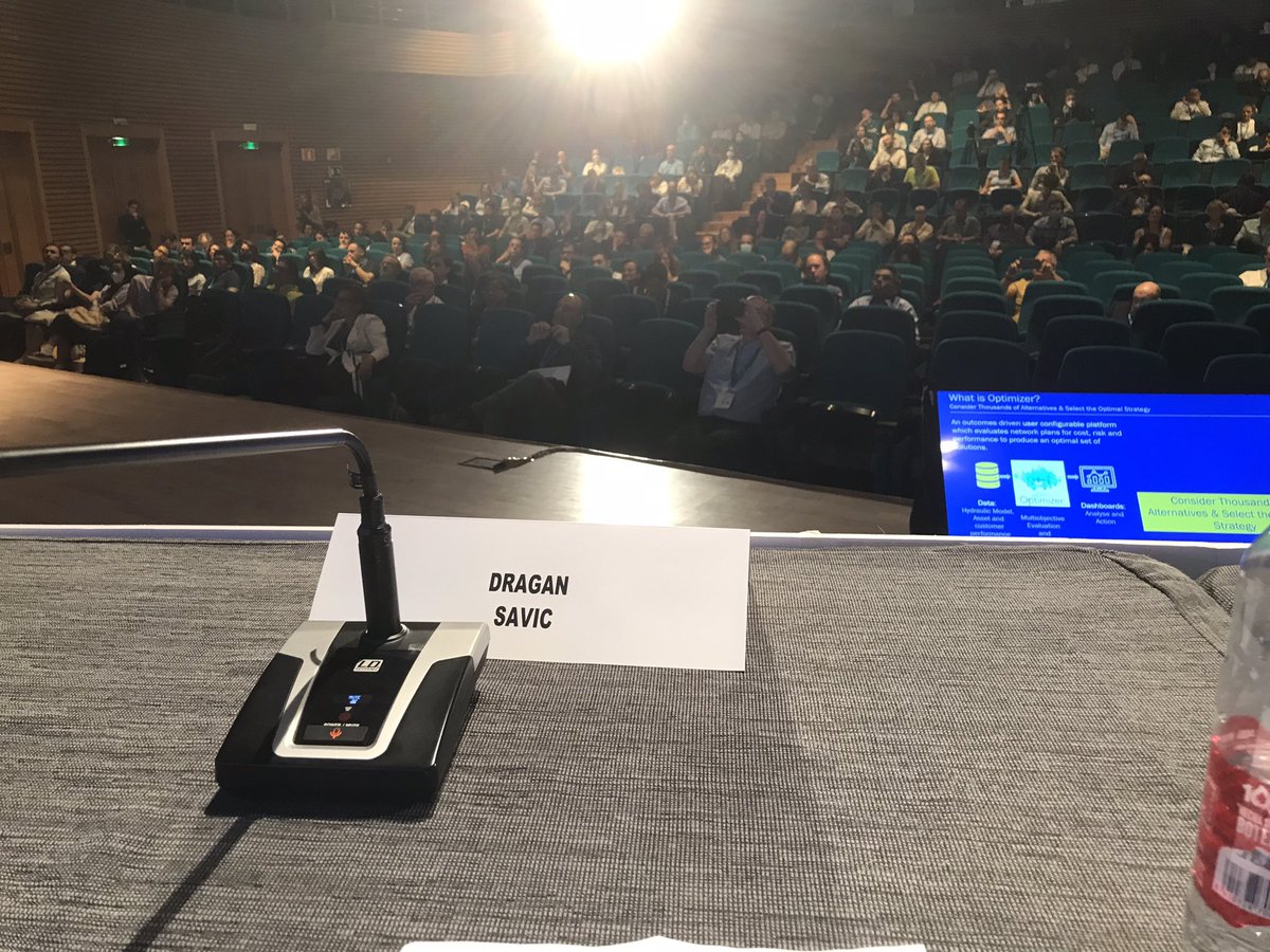 H2ODraganSavic's tweet photo. Enjoyed so much sharing the stage for the High Level Panel on #ArtificialIntelligence and #water with wonderful @BecahEgge @BojanaNisic Harry Seah @VladanBabovic Joseph Lee. Thank you @IAHR for convening it at the Granada #iahr2022 Congress. https://t.co/d50Xhm5UeF