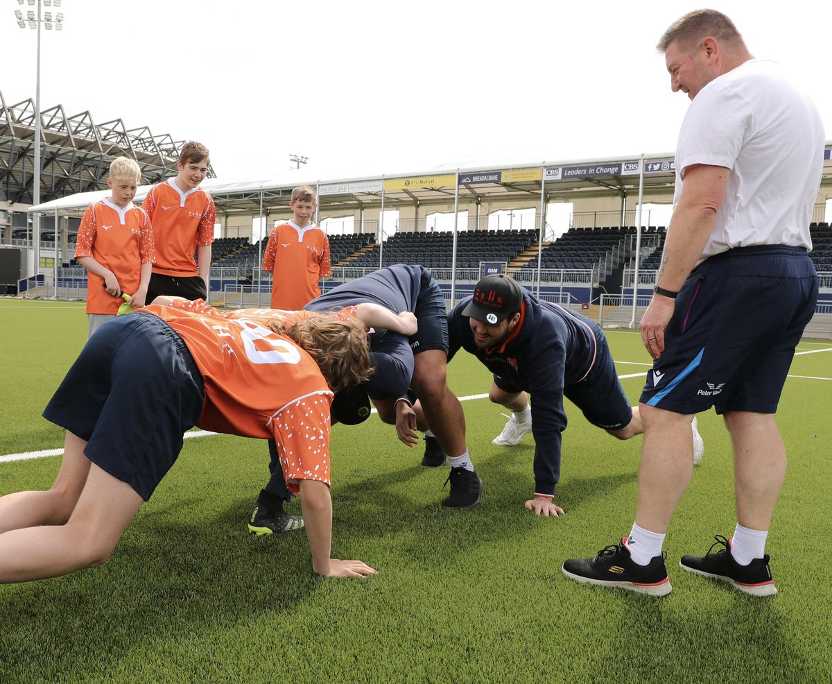 SOHKCharity's tweet photo. Over 150 pupils from SOHK Scotland Schools loved celebrating their end of year Rugby Festival at Dam Health Stadium last month!

Thanks to @EdinburghRugby and @BaillieGifford for housing and running this event, and cheers Adrian from @rugbypeoplenet for the great snaps 📸 https://t.co/GQnO2RcmNb