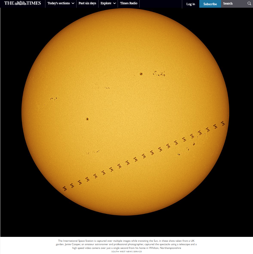 brifmedya's tweet photo. ☀️🌞 İngiltere'de fotoğrafçı #JamieCooper, Uluslararası Uzay İstasyonu'nun güneşin etrafındaki silüetini görüntülemeyi başardı.
🔭Cooper, İstasyon'un #Güneş üzerinden "tüm geçişini" bir teleskop ve yüksek hızlı bir kamera yardımıyla kaydetti. Kayıt bir saniyeden kısa sürdü. https://t.co/rTmw3dNbfJ
