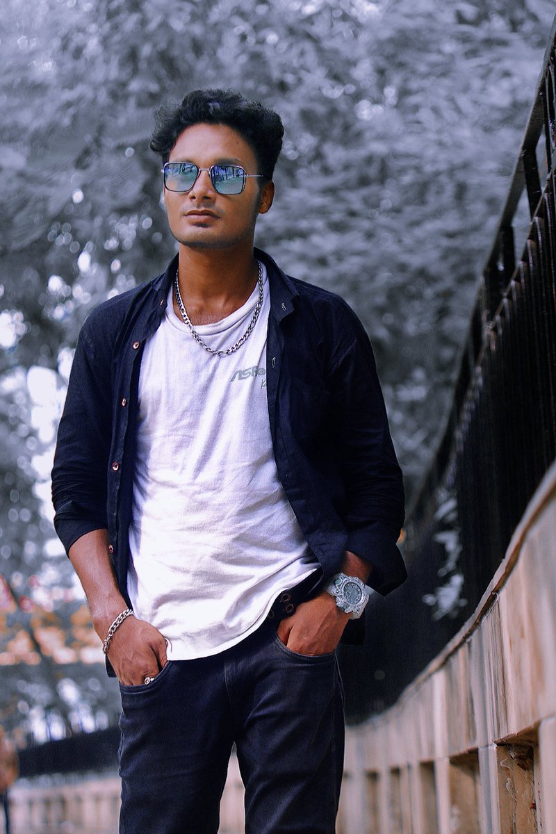 BoyPrankstar's tweet photo. Prank star boy suman https://t.co/Pi6jXGxcxb