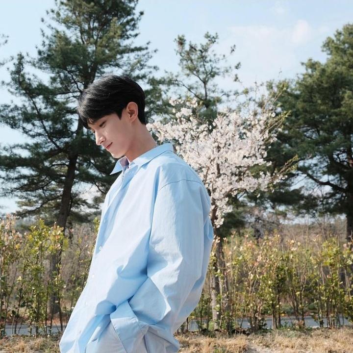 chocolattegyu's tweet photo. Carnation ;

Dokyeom lokal au
by chocolattegyu https://t.co/qyYWO4hngw