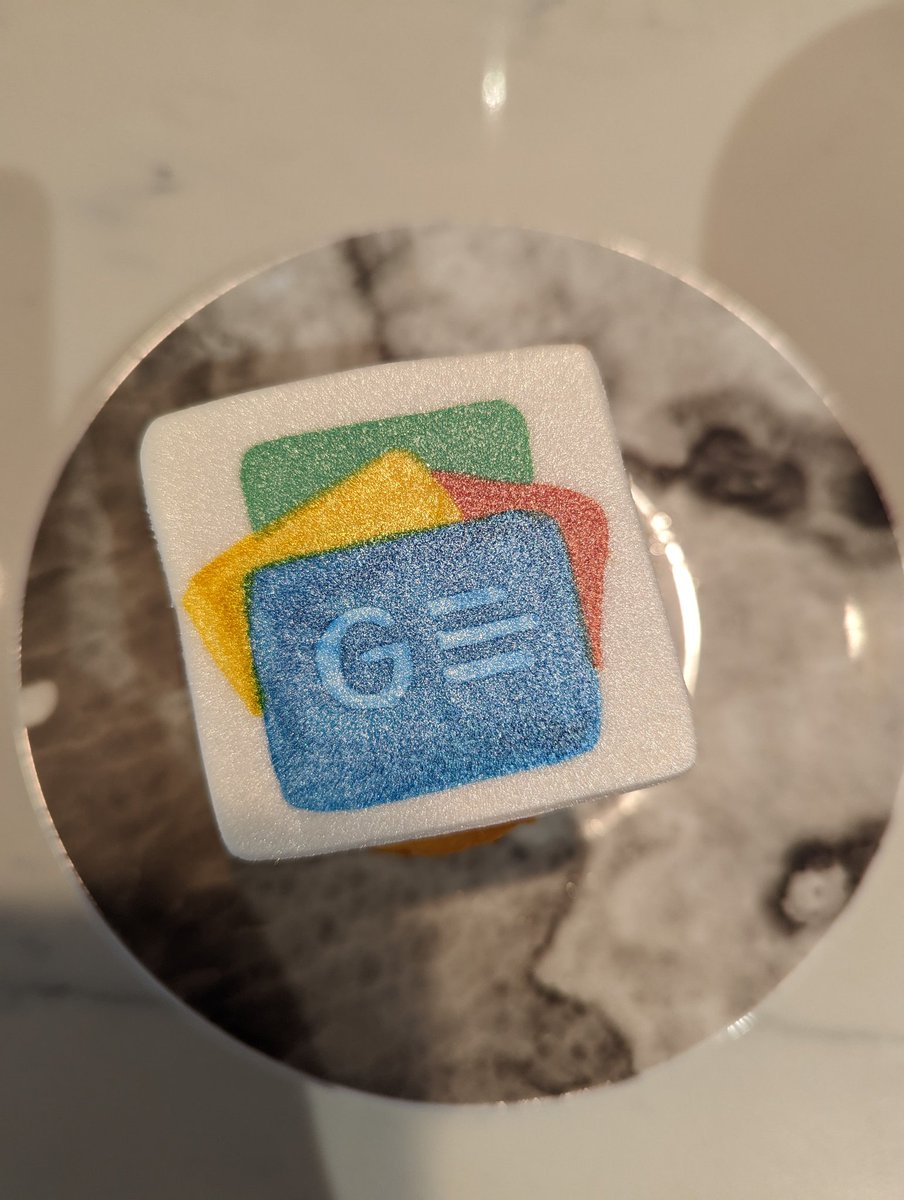 cmcloutier's tweet photo. A day late, but Happy 20th Birthday, @googlenews! https://t.co/jMUPL8NOHI