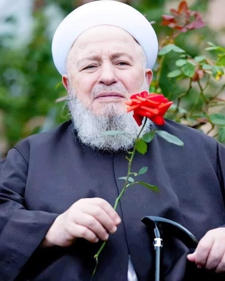 Bu ahir zamanda 4444 sünnetten 4'ünü yapmazsam peşimden gelmeyin diye buyuran asrın müceddidi ismailağa cemaatinin şeyhi #MahmudEfendiHazretelleri

Biz öldük, O dirildi.🤍