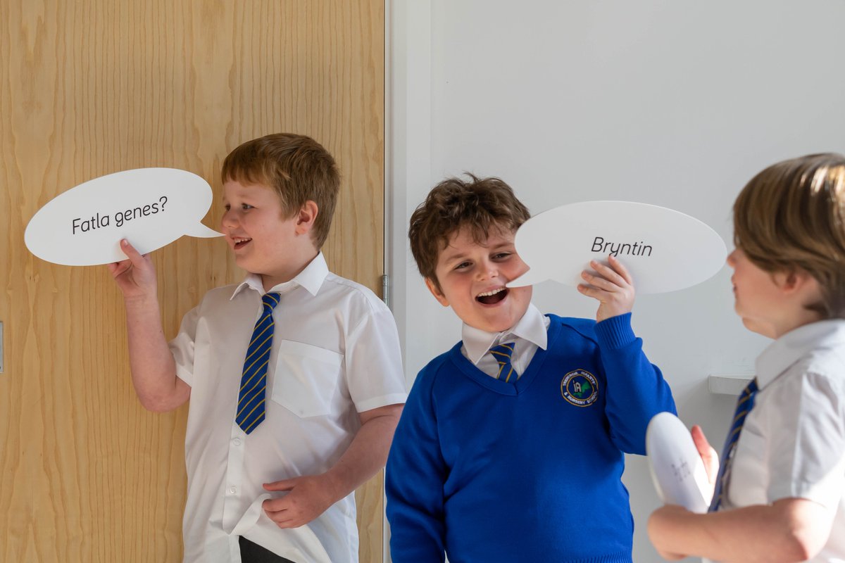 gocornish's tweet image. Ow fenn-bloodh yw hedhyw! / My birthday is today!🥳Today marks one year since we launched the Go Cornish for Primary Schools programme, and what a year it&apos;s been! Commissioned by @CornwallCouncil @SAYKernewek more than 4,000 pupils have been learning #Kernewek / #CornishLanguage.