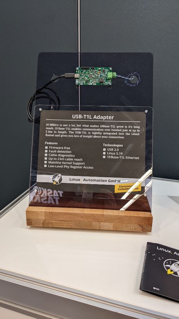 SchwebelR's tweet image. Ethernet makes progress, also in areas that were previously covered by CAN or RS485. If you want to play with 10BaseT1L, our USB adapter might be something for you!
#EmbeddedWorld2022 #EmbeddedLinux @Pengutronix @AutomationLinux