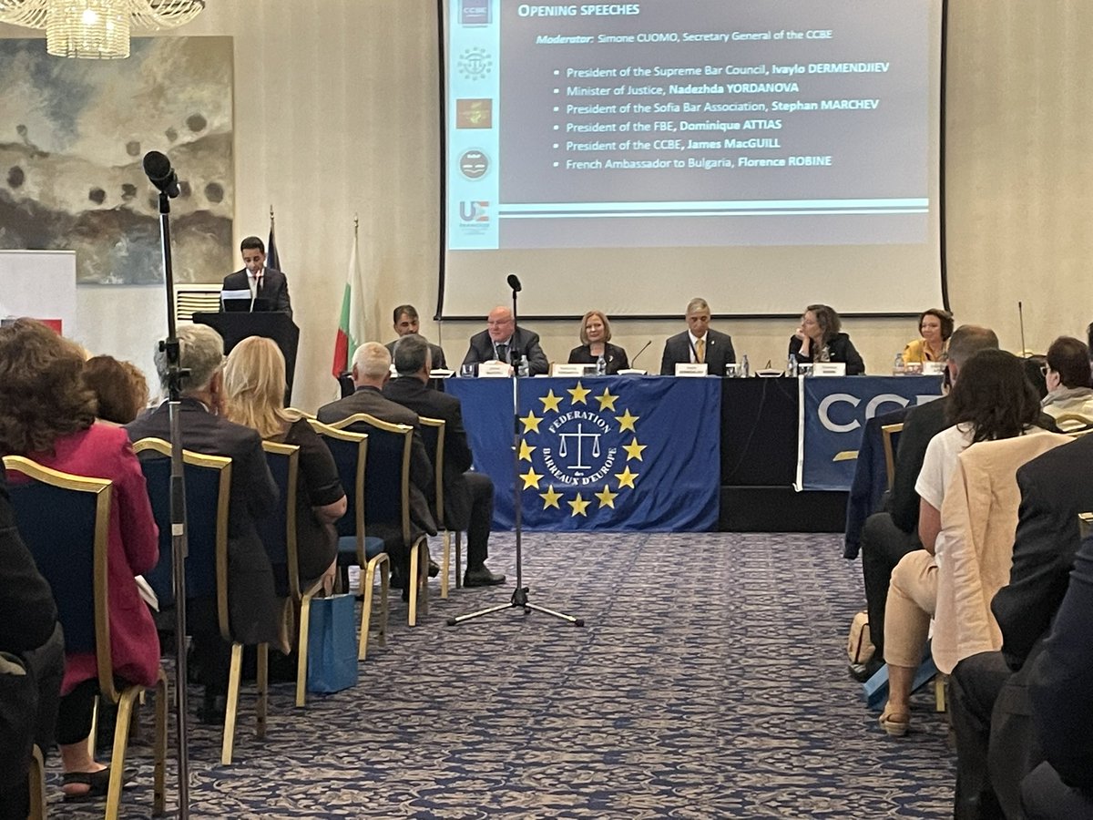 La Conférence conjointe CCBE-FBE sur le rôle des avocats après la pandémie en 2022 est ouverte <a href="/DBFBXL/">DBF</a> <a href="/EuropeanBars/">FBE · Fédération des Barreaux d'Europe</a> <a href="/CCBEinfo/">CCBE</a>