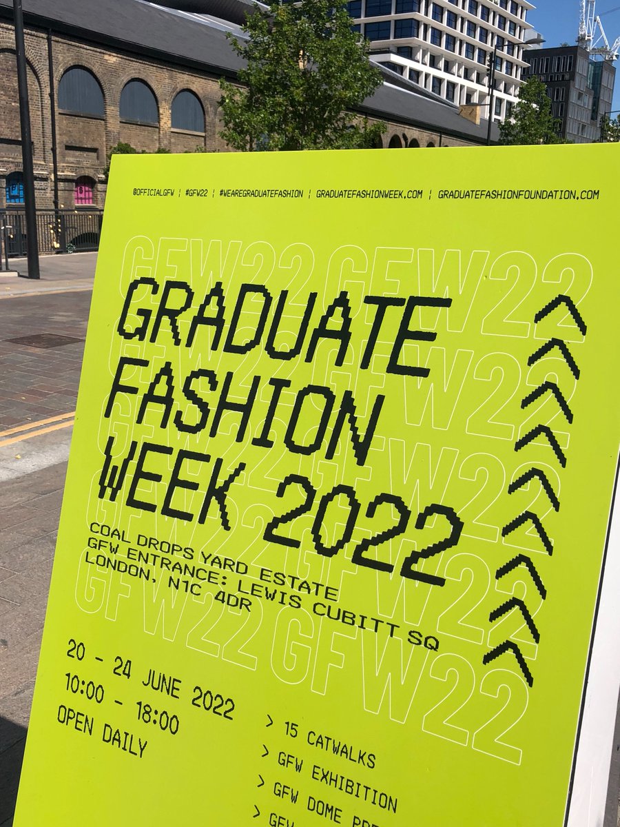 RavensbourneSch's tweet photo. GCSE, A Level and year 9 Textile club students attended Graduate Fashion Week and enjoyed the graduates catwalk show! #graduatefashionweek #fashionweek #FashionWeek #textiles #trs #Creativeartsdepartment https://t.co/wEI0s5FKj0