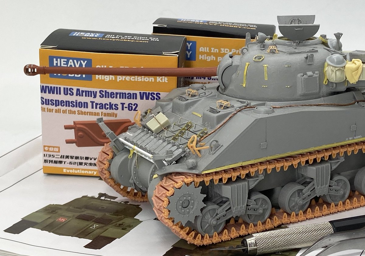 HeavyHobby's tweet photo. PT-35062 WWII US Army Sherman VVSS Suspension Tracks T-62 https://t.co/aXOxdrfqgD