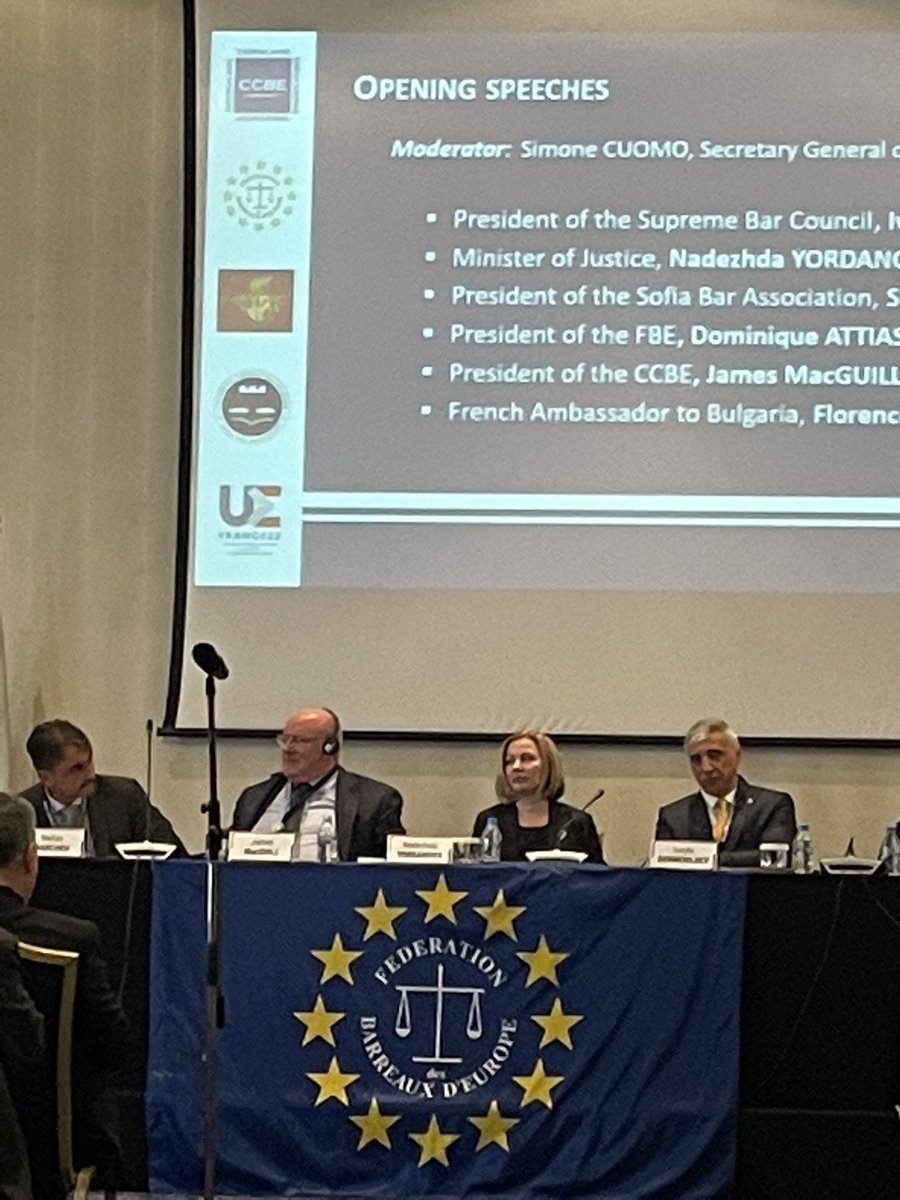 La Ministre de la Justice de Bulgarie, avocate de profession google.fr/search?q=nadez… a notamment évoqué la numérisation de la justice <a href="/DBFBXL/">DBF</a> <a href="/Conf_Batonniers/">ConférenceBâtonniers</a> <a href="/CNBarreaux/">Conseil national des barreaux - les avocats</a>