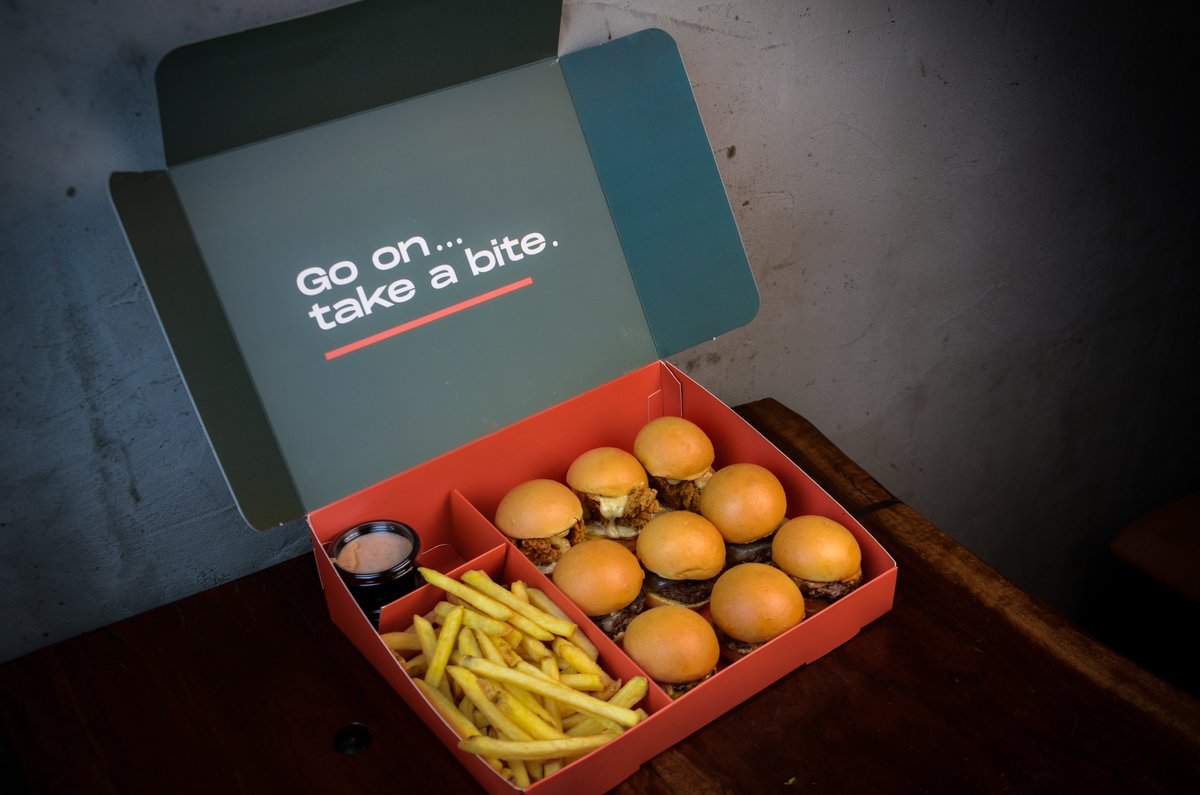 جديدنا 😍

مكس سلايدرز بوكس و سلايدر بوكس الدجاج.

متوفر الان على تطبيق #جاهز، والتوصيل ب 11 ريال / ومجاني لعملاء برايم 🤩.