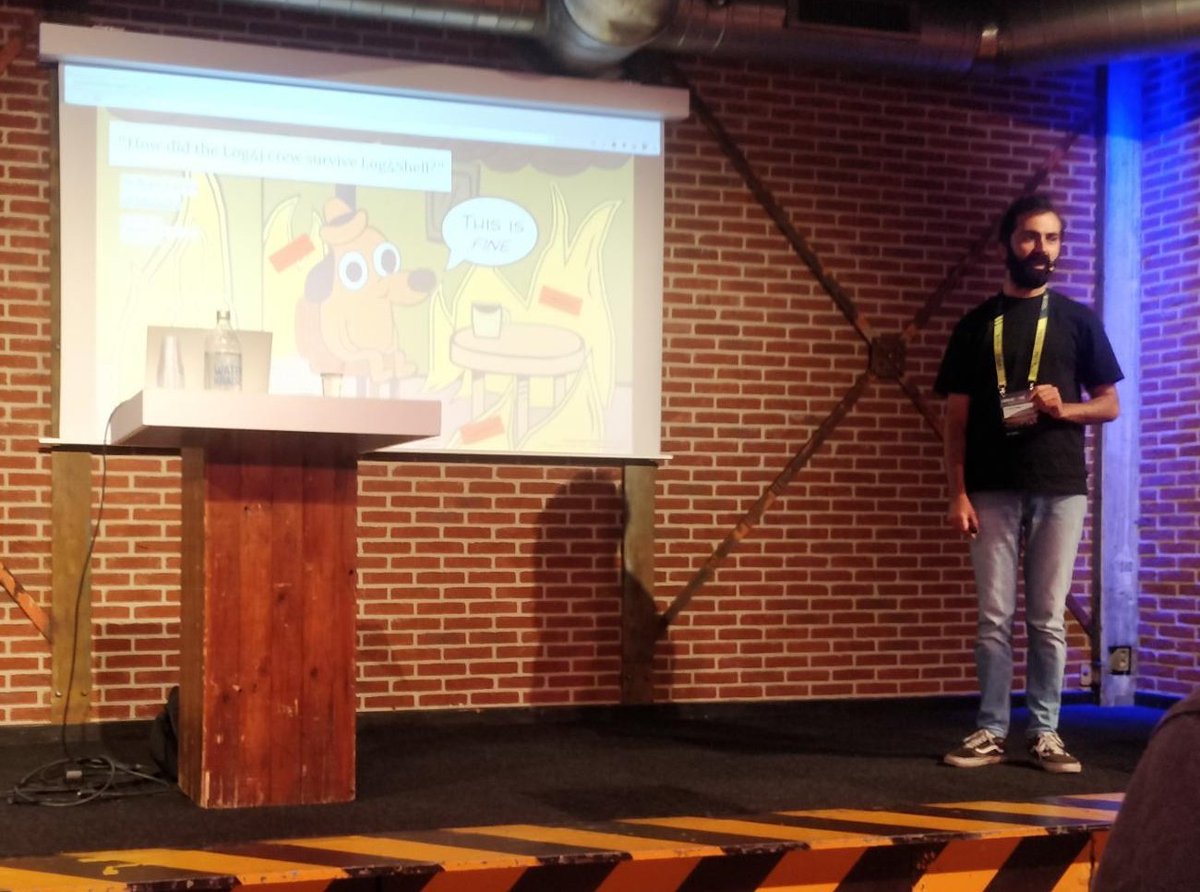 yazicivo's tweet photo. Shared some takeaways (along with some personal vent out ๐คทโโ๏ธ) after Log4Shell in @tweakers #TweakersDevelopersSummit https://t.co/iVxvF4oBZV