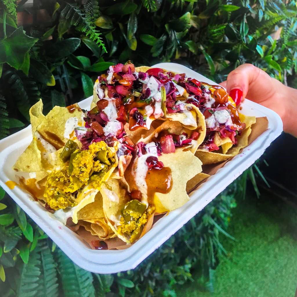 Who’s coming for a Thursday snack of Pachos? They’re like nachos… but made with poppadoms, topped with the flavour 💥 of mango pulp, cool mint riatha and spicy chilli. 🌶 Ideal to share, better to scoff on your own 👍🏾