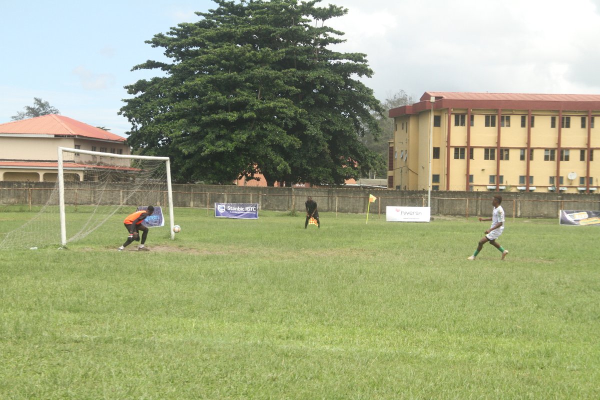 Goal!!!

Odujeyo Toyin (LASUBlazers_) 69'

@LASUBlazers 1 Vs <a href="/OOUGatekeepers/">OOUGatekeepers</a> 1

#HiFLNigeria
#LASUVsOOU
#HiFLBold_ng2022
#HiFLStanbicIBTC2022
#HiFLGroupstage2022