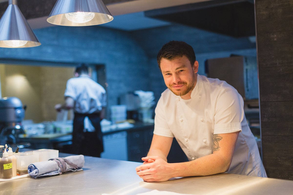 The upmarket Staffordshire restaurant that matches wine to each taster menu course

staffordshire-live.co.uk/news/uk-world-…

#EnjoyStaffs #Staffordshire @TheBoatInn_ <a href="/VisitLichfield/">Visit Lichfield</a> <a href="/chefliamjdillon/">Liam Dillon</a>