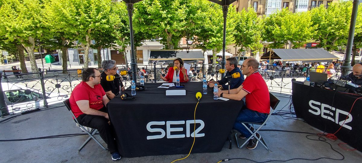 <a href="/aspacegipuzkoa/">Aspace Gipuzkoa</a> da el pistoletazo de salida a las fiestas de Irun y esta mañana han estado con nosotros, junto al alcalde, <a href="/jasantano/">Jose Antonio Santano</a> en Hoy por Hoy, con <a href="/MarialuiGarcia/">Marialui Garcia</a>