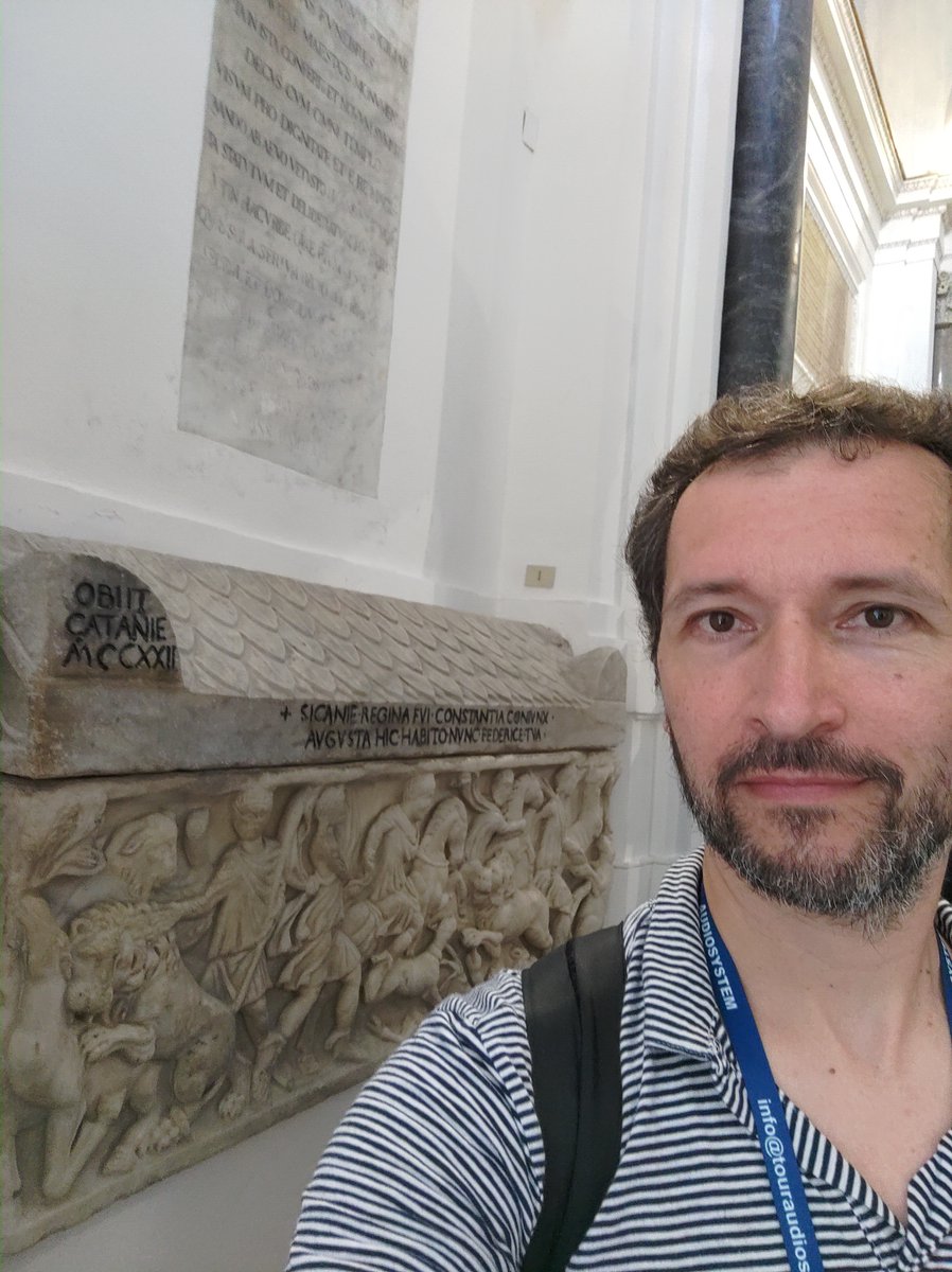 marticres's tweet photo. Fa poc vaig tenir la sort de poder visitar a la catedral de #Palerm la tomba d'una catalana que avui fa exactament 800 anys es va morir. En parlaré, aquest cap de setmana, a la secció #ComaCasa de @Vilaweb https://t.co/03kgIHM4yZ