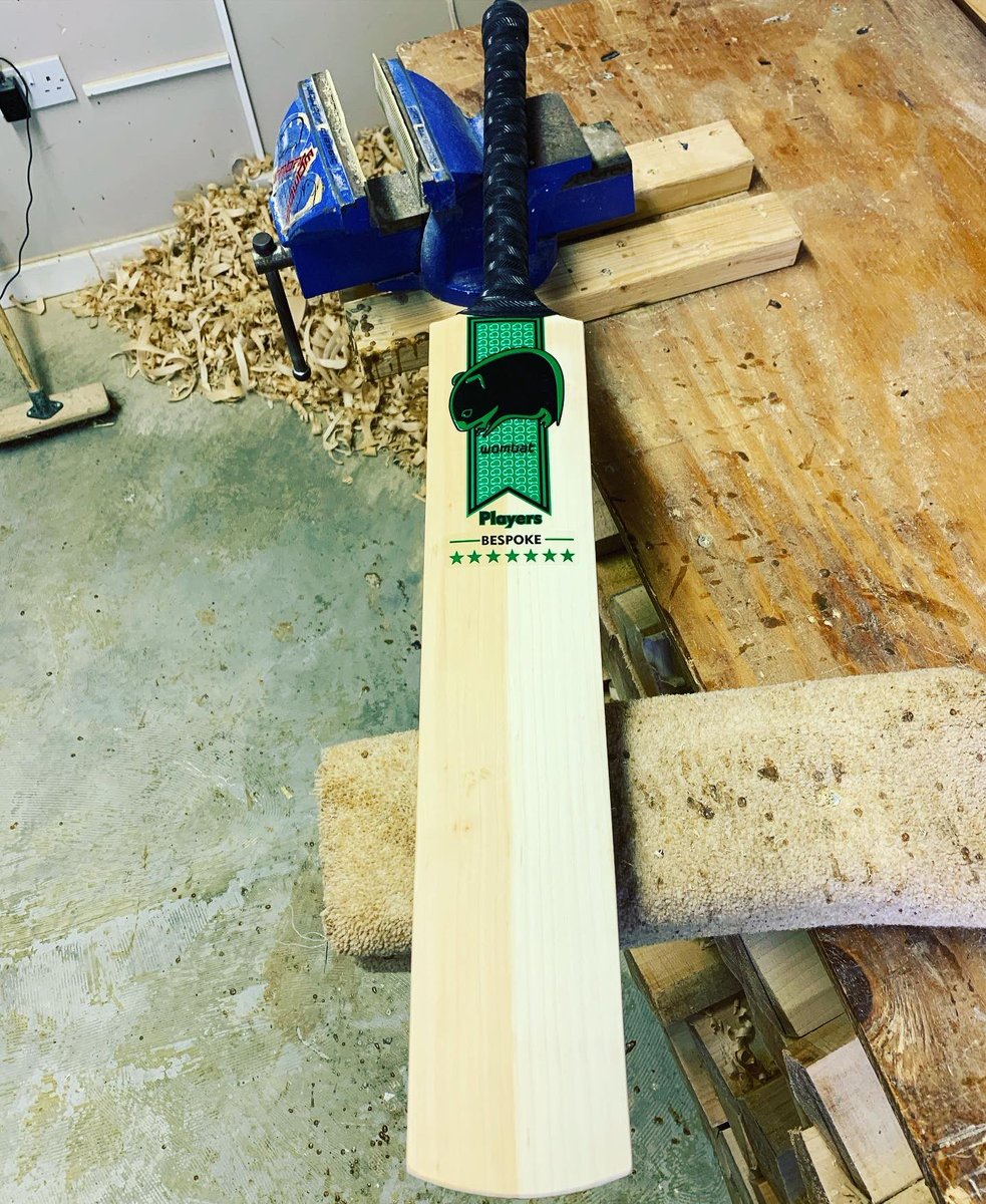 WombatCricket's tweet photo. A bespoke T20 blade with lovely two tone on its way to a customer!
View our current online workshop stockππΌ https://t.co/nI0DTUfhGV
ππ¬π§
#wombatcricket #locallymade #handmade #handcrafted #cricket #woodworking #boutique #britishmade #craft #devon #devonsfinest https://t.co/1q5umj7HwU