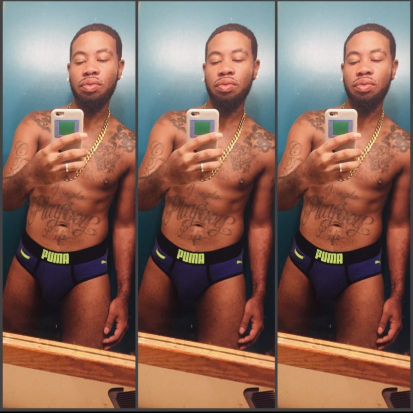 CandyI04990871's tweet photo. Old pictures back when I used to live in Philly. W.O.L. https://t.co/UPLHJA0J9E