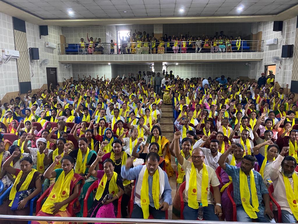 AkhilGogoiAG's tweet photo. Humbled by the presence of such large number of people in the joining ceremony of Raijor Dal. This massive response proves the faith of the people in Raijor Dal. Our politics is to transform the culture of politics,  to work relentlessly with a new vision for a New Assam. https://t.co/nD1oKzl7UP