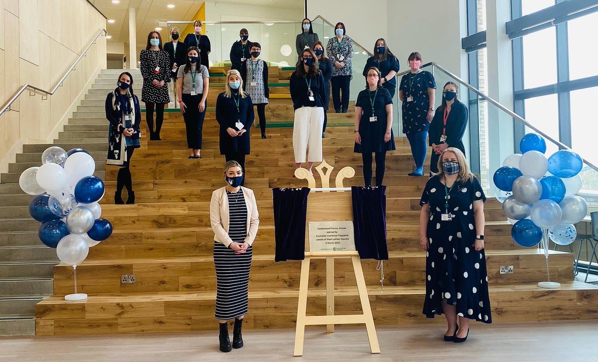 Calderwood_Pri's tweet photo. It’s been a year like no other … I will be forever grateful to our champions for their commitment, relationships, creativity, innovation, patience, resilience and … for going beyond the dream! Miss Burton 💙🤍 🦌#BeyondtheDream #CalderwoodChampions #CalderwoodChapterOne https://t.co/vGR6ERcKQP