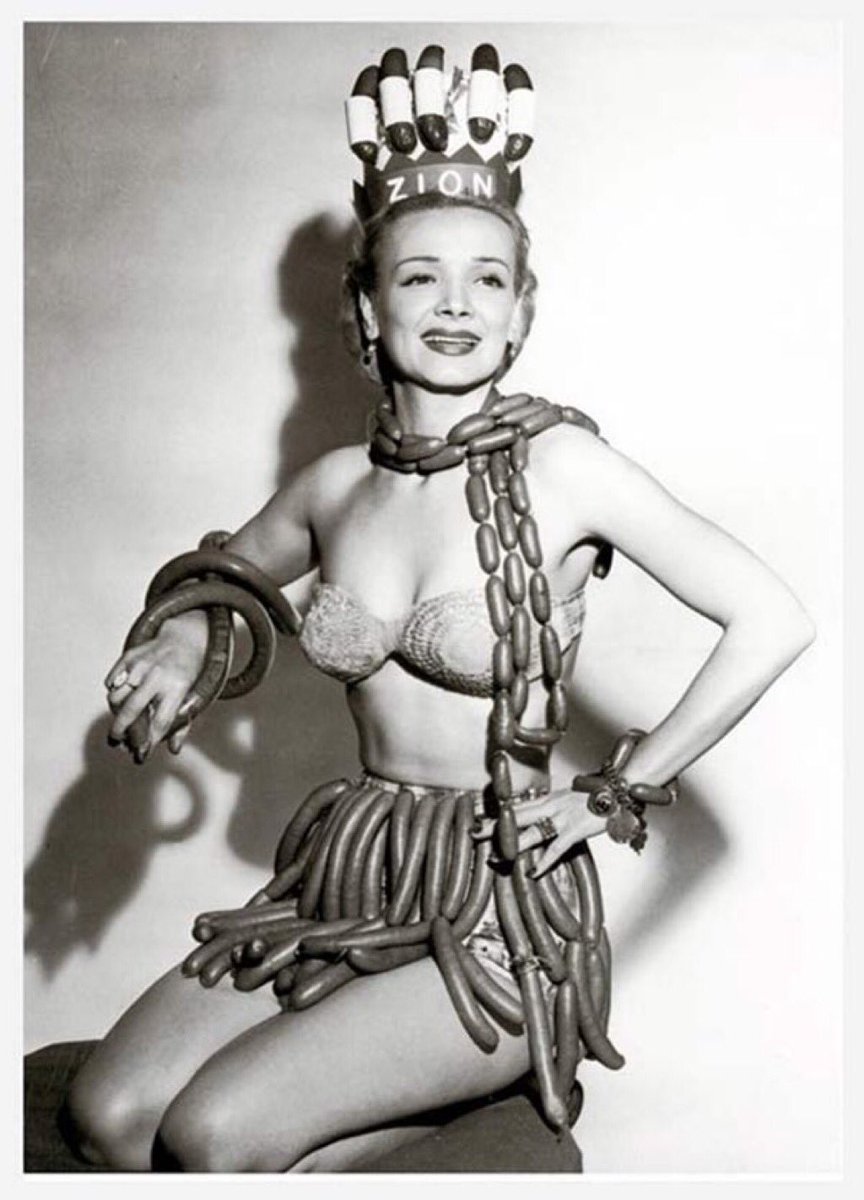 Catherine Curzon tweet media