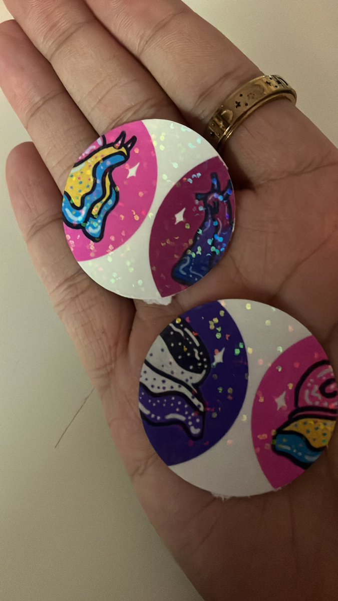 razzie💜 tweet media