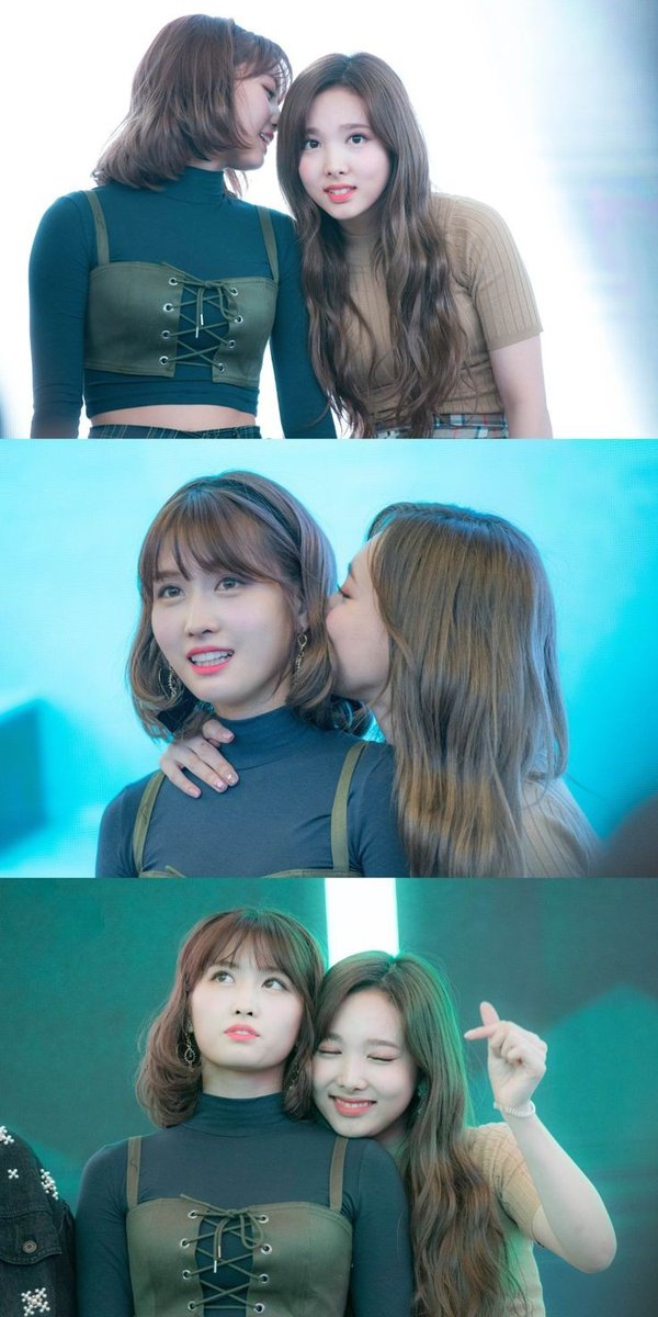 bangtwice79_'s tweet photo. @Skyy_099 J-Hoping 🤞
#NAYEON #MOMO #ImNayeon 💗 https://t.co/NarOhyLGdE
