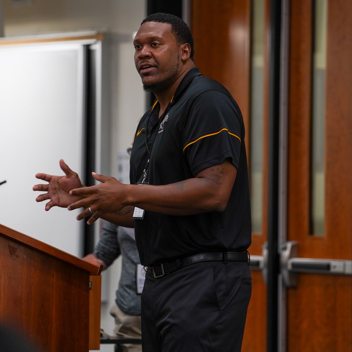 Ontario University Athletics tweet media