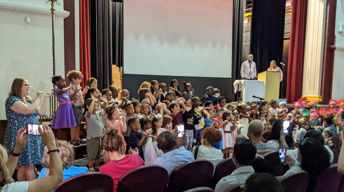 Folwell Community School tweet media