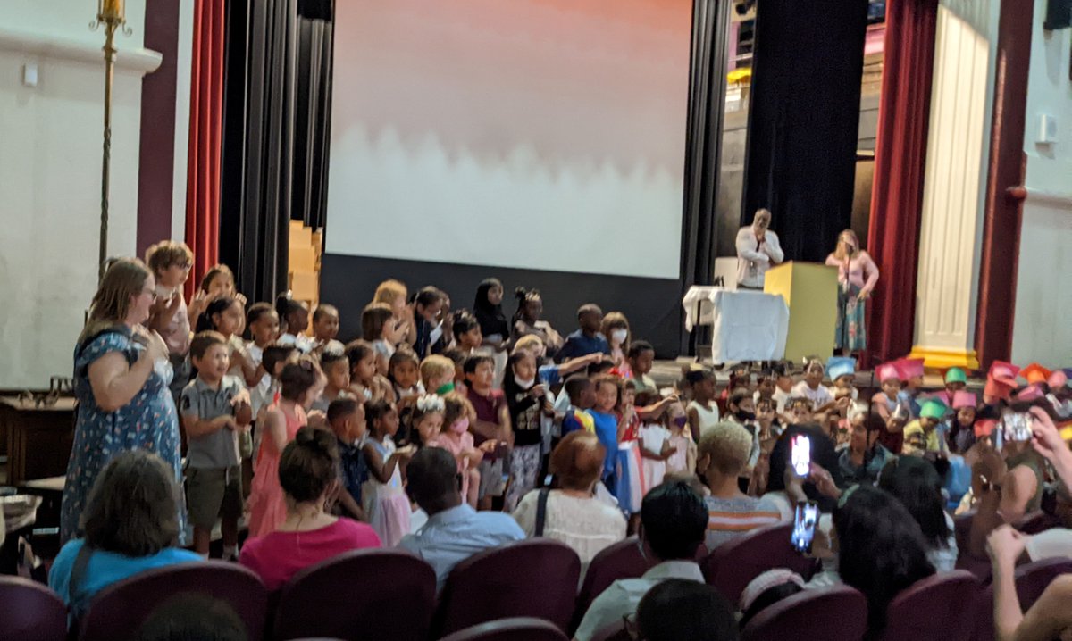Folwell Community School tweet media
