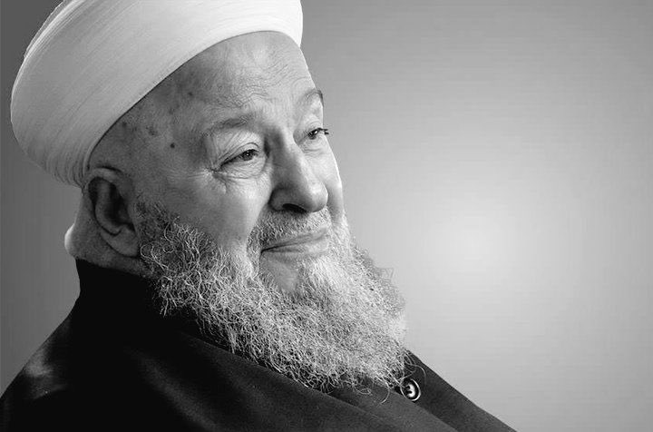 إِنَّا لِلّهِ وَإِنَّـا إِلَيْهِ رَاجِعُونَ
"Yâ Rabbî! Tam fesada kavuşmadan bizi al dünyadan."
Mahmud Efendi Hazretleri (kuddise sirruhû) ahirete irtihal eyledi, mekânı cennet derecesi âli olsun.

#MahmudEfendiHazretleri