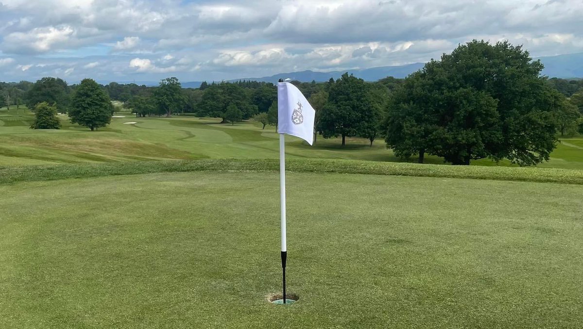 PinseekerGolf's tweet photo. ๐ OoooOOOoooOO ๐
Look at this top notch combo! ๐
๐ฅ ๐ฅ Our wood effect ProPlex tee signs together with our baby putting green Slim-Pins ๐ฅ ๐ฅ
Good choice and thank you @Glenberviegc ๐
#pinseeker #quality #notrealwood #ProPlex #SlimPin https://t.co/HYMdOgbQ0g
