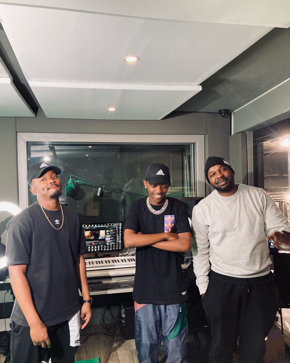 theawesomario_'s tweet photo. BIG W!🏆 I just bagged myself a deal with @adidasZA &amp; @sportsceneSA 💰🤑!! And they are ready for my next single titled "BYE BAE" 💕🩹. I just wanna say thank you to all my supporters for getting me here❤️🏆God Bless My Dreams.🙏

#explorepage #explore #byebae https://t.co/mWz8ABtNMZ