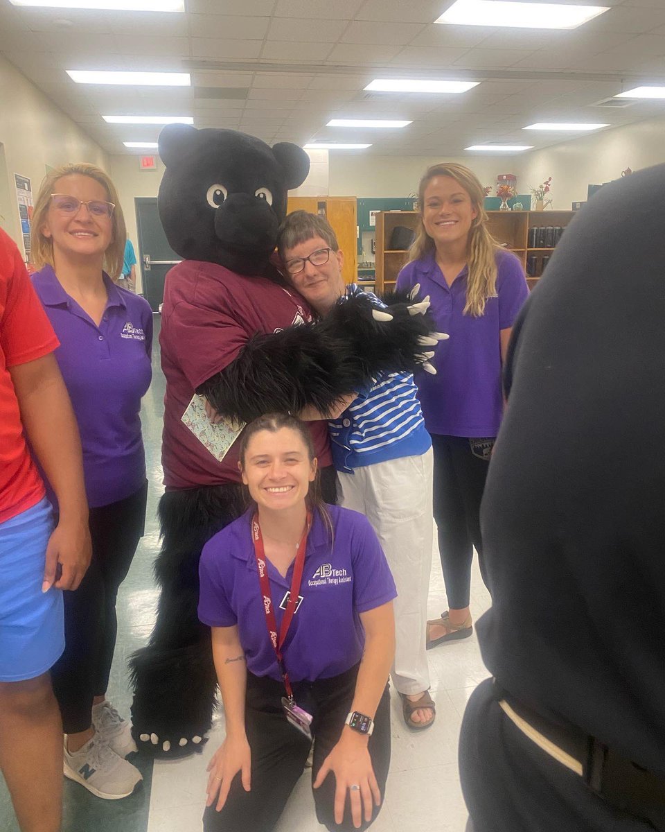 MountainsMartha's tweet photo. Other duties as assigned. These are the ones that make my job incredible. I don't care that it's 90 degrees. I'm wearing an ice vest and I probably will for another hour now that the costume is off. Special love to these adult students.#trailblazerbear #abtech https://t.co/Nt7aEghy3i