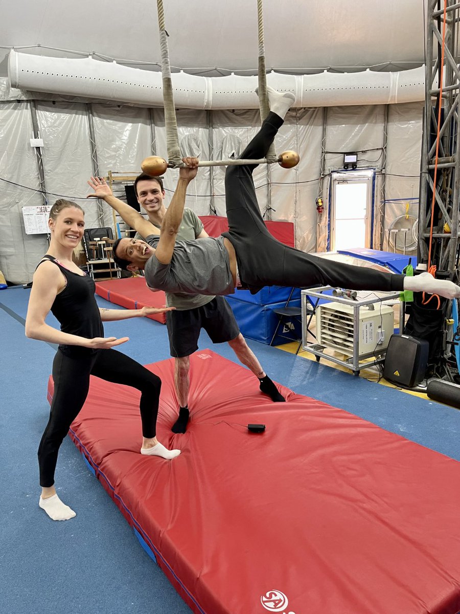fox12oregon's tweet image. Cirque du Soleil has returned to the Rose City with some high-flying action! This morning, @JoeVFox12 got a preview of Alegría while also learning a few moves. Watch today's #OnTheGoWithJoe: kptv.tv/3QKinYa
