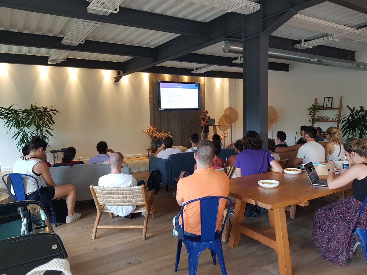 We start our summer meetup with the first talk "Future-proofing analytics event ingestion into Teads’ data warehouse" <a href="/TeadsInnovation/">Teads Innovation</a> #bigData