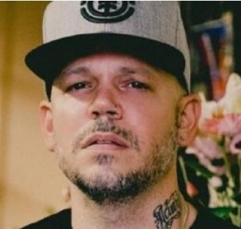 RESIDENTE EN LIMA: HOY COMIENZA LA VENTA OFICIAL DE ENTRADAS PARA SU SHOW DE ESTE 27 DE AGOSTO

+info: bit.ly/3xNk6Dy