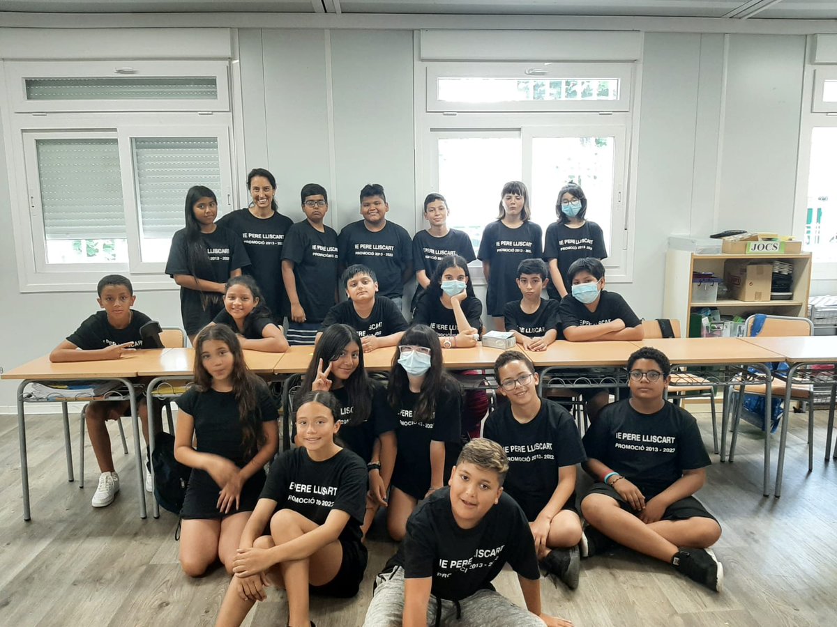 lliscart's tweet photo. 📌"Avui acabem la Primària, amb les  emocions a flor de pell"
#ieperelliscart #curs2021i22 #comunitatgrans https://t.co/kjroiiAfXa