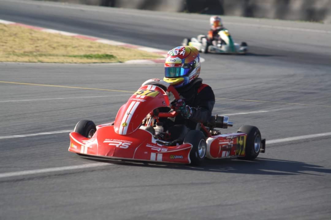 KartingSA's tweet photo. ANOTHER PODIUM FOR LUKE HILL

Read More...https://t.co/QzM6FWXPEc

Issued by: Motorsport &amp; Marketing Services

#rskart #steelform #lukehill #MiniRok https://t.co/eNuJ5Dj8lP