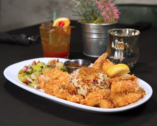 Sandras_WI's tweet photo. Trust us, we're drooling over this too🤤
.
📲𝐎𝐑𝐃𝐄𝐑 𝐎𝐍𝐋𝐈𝐍𝐄: https://t.co/QGg6CwmEcY 😏
.
🚗Curbside Pickup
.
🍽️Dine-In Reservations Recommended
.
#SandrasOnThePark #WisconsinEats #WisconsinFoodie #MilwaukeeEats #ThingsToDoInMilwaukee https://t.co/HjRAZZhxAQ