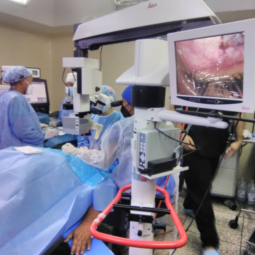 Sahumve's tweet photo. Activo en el @Sahumve el “Plan Quirúrgico Nacional” este #23dejunio, se realizaron 14 cirugias de cataratas, Servicio de Oftalmología, en el marco de la Misión Milagro, Servicio de Urología 4 casos: crecimiento prostático, estrechez de la uretra y 2 por litiasis urinaria. https://t.co/ptQIPWiRrC