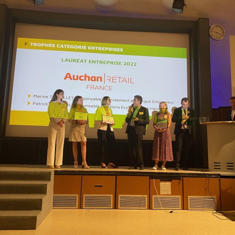🏆Trophée Agires-Synergie

Félicitations à <a href="/Auchannews/">Auchan Retail</a> 👏

Pour le trophée entreprises des meilleures relations établissements d’enseignement Sup.✨

👉Remis à Patrick Peysson, Responsables Relations Ecoles et Alternance