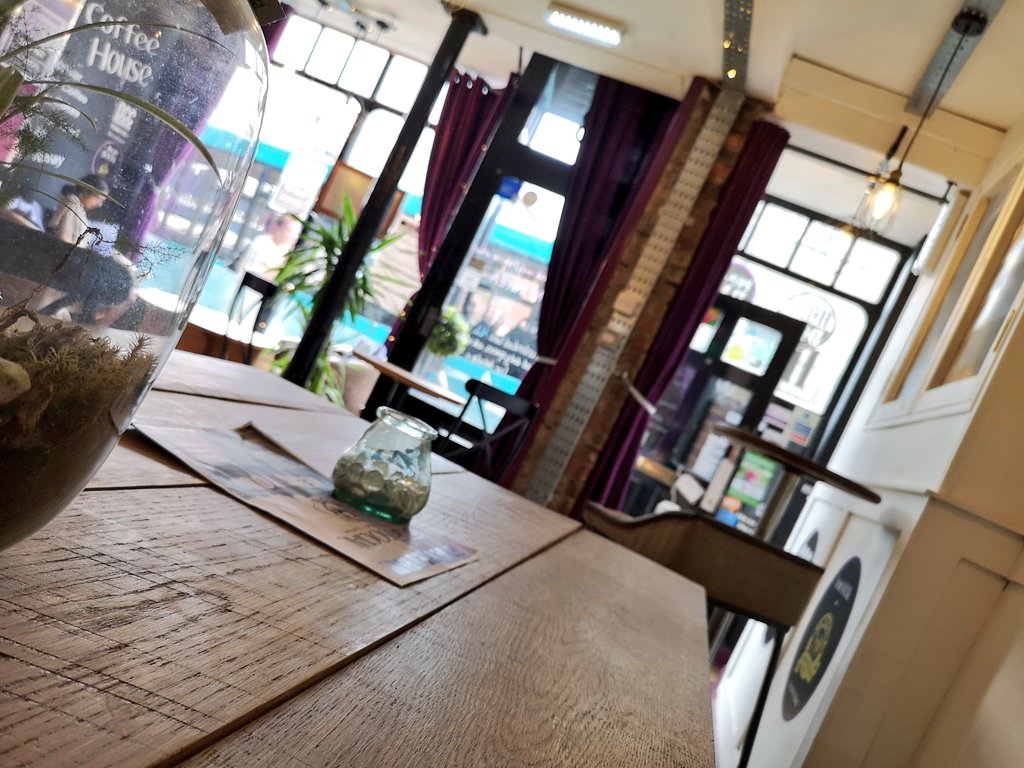 soult's tweet photo. Impacted by the delayed rebuild of #Durham bus station, popular eatery @beanSOCIAL_ needs to raise £10k to extend its lease beyond August. I've donated to the Crowdfunder, and have just enjoyed one of the best #vegan burgers I've ever tasted! https://t.co/v3SaPyFEYG #savethebean https://t.co/qTl0UG3kLj