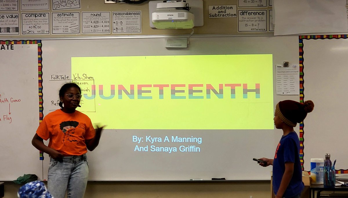 FabFauvelle's tweet photo. @FoxboroughRCS these students decided to present on a topic of their choosing. Thanks for educating us on Art and Juneteenth.
#fabulousfauvelle #choices #juneteenth2022 https://t.co/EkjkA17yWz