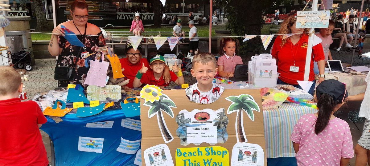 CraigfelenP's tweet photo. We are busy selling from our stall in Castle Gardens! Come and see us! #PrimEnt22 #cfpent https://t.co/6w3Z6WEM3E