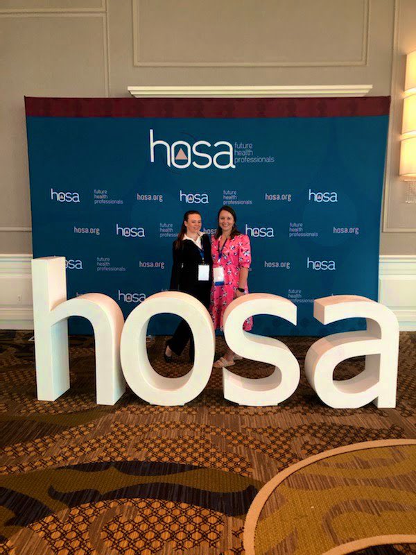 EtowahHS_HOSA's tweet photo. Representing @EtowahHS at the HOSA International Leadership Conference in Nashville, TN! #HOSAILC2022 #CCSDCTAE @EtowahHSCTAE https://t.co/mrSwcokSTa
